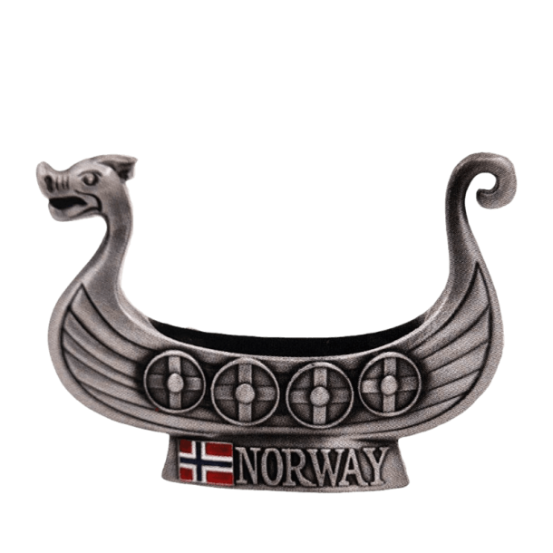 Vikingskip i metall